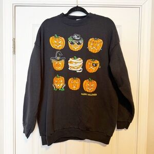 Vintage Halloween graphic pullover crewneck